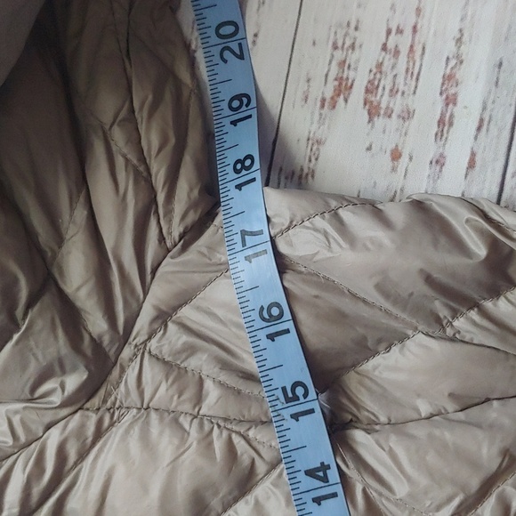 MICHAEL BY MICHAEL KORS LIGHTWEIGHT DOWN PUFFER JACKET - Picture 9 of 10